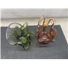 Image 3 : Five-Piece Art Glass Lot Including Vase 9 1/2" High And Ashtrays