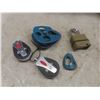Image 15 : Husky Tool Bag Filled With Pulleys, Bungee Cords, Allen Keys, Wire, And Safety Glasses