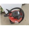 Image 4 : Ridgid 16 Gallon Shop Vacuum, 6.25 HP, Working