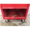Image 5 : Mastercraft Rollaway Cabinet and Chest