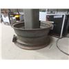 Image 9 : Six-Inch Bench Grinder Mounted On Steel Post + Tire Rim