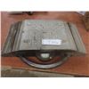 Image 1 : Vintage Engineer’s Precision Level for Machine Tool Setup