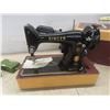Image 2 : Vintage Singer Electric Sewing Machine Model 15-90 With Accessories and Manual