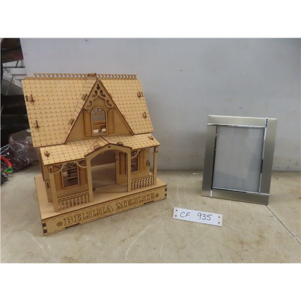 Wooden Laser-Cut Doll House 12" x 9" x 12" With Picture Frame