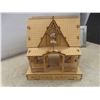 Image 7 : Wooden Laser-Cut Doll House 12" x 9" x 12" With Picture Frame