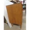 Image 3 : Three-Drawer Dresser 31 1/2" x 36" x 17"
