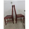 Image 5 : Wood Dining Table With Four Chairs 29" x 50" x 40"