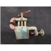 Image 4 : Salesman Samples: Anvil and 2 Bench Vises