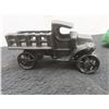 Image 7 : Vintage Wyandotte Toys: Camper 7" x 2" x 3" and Williams Cast Iron Mack Truck 4" x 2 1/4" x 1 1/2" 