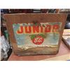 Image 2 : Junior Wood Crate 8" x 18" x 9" and Five Wood Panels From Fruit Crates