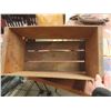 Image 3 : Junior Wood Crate 8" x 18" x 9" and Five Wood Panels From Fruit Crates