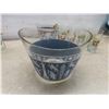Image 2 : Vintage Jeanette Hellenic Pattern Glass Bowl &  Set of Glasses In Holder, Hazel-Atlas Ice Bucket and