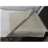 Image 2 : Carpet Runner 31" x 96" - New or Store Return