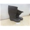 Image 1 : New Steel-Toe Rubber Boots Size 12