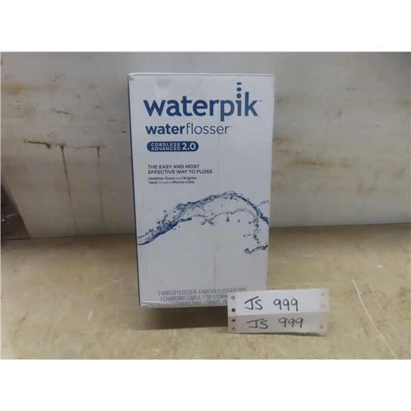 Waterpik Water Flosser Cordless Advanced 2 - New or Store Return