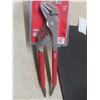 Image 4 : New Milwaukee 12" Comfort Grip Straight Jaw Pliers