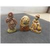 Image 2 : Twelve Red Rose Tea Figurines