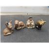 Image 4 : Twelve Red Rose Tea Figurines