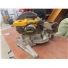 Image 4 : DeWalt 12" Chop Saw