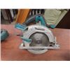 Image 2 : Makita Cordless 36V Circular Saw, No Batteries or Charger