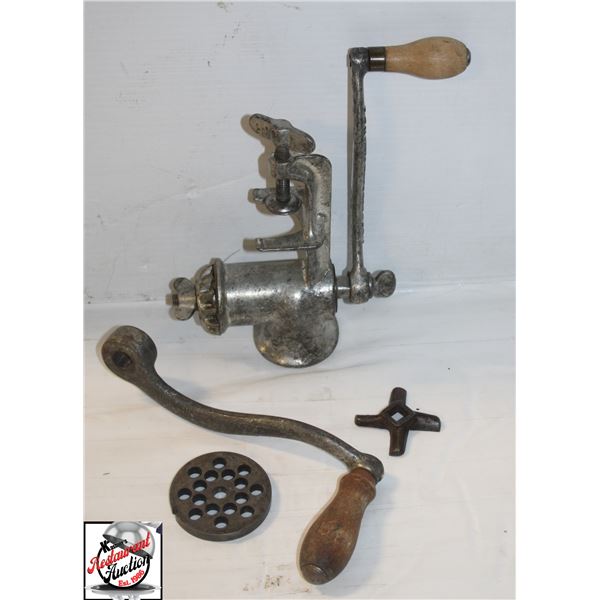 COUNTER MOUNTED MANUAL MEAT GRINDER