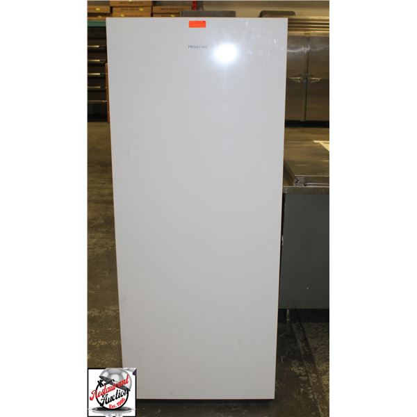BAILIFF SEIZURE:HISESE VERTICAL HOUSEHOLD FREEZER