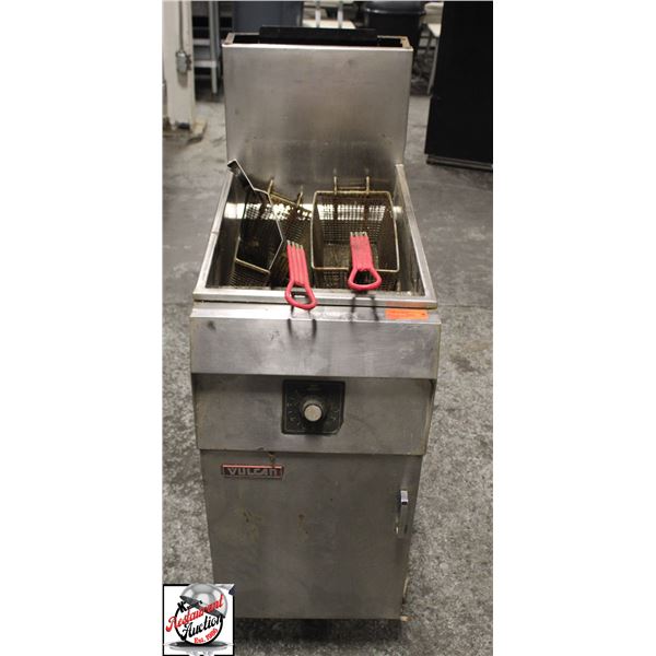 BAILIFF SEIZURE: VULCAN DEEP FRYER