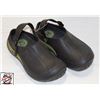 Image 1 : NEW BLACKWOOD CHEFS CLOGS FITS WOMEN SIZE 6-7