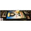 Image 1 : SHELF OF ASSORTED BAR WALL DECOR
