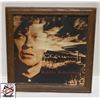 Image 5 : SHELF OF ASSORTED BAR WALL DECOR