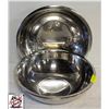 Image 2 : 2 STAINLESS STEEL MIXING BOWLS