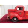 Image 8 : Otaco Minnito Auto Wrecker Pressed Steel Toy Truck, C. 1940s, 16" Long