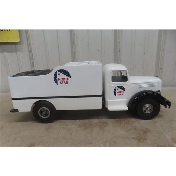 Smith-Miller North Star Pressed Steel Delivery Truck, Professionally Restored, 19" Long