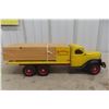Image 1 : Brunswick Toy Truck, International R190 Flatbed Lumber Hauler, 1/16 Scale, 18 1/2" Long