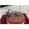 Image 4 : Mobil Oil Outboard 2.5 Gallon Can