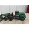Image 15 : Cottonwood Acres International R190 Truck With Talbert Lowboy Trailer, 1/16 Scale