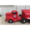 Image 12 : Otaco Minnitoy Esso Pressed Metal Tanker Truck & Trailer, Professionally Restored, C. 1950s, 29"