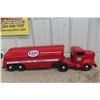 Image 1 : Otaco Minnitoy Esso Pressed Metal Tanker Truck & Trailer, Professionally Restored, C. 1950s, 29"