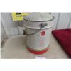 Image 4 : Bulldog 5gal Oil Pail 