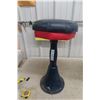 Image 2 : 2 Vintage Café Swivel Stools with Cast Base 