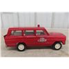 Image 1 : Tonka Fire Chief Jeep Wagoneer Pressed Steel 1960s/70s 9'' 