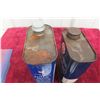 Image 7 : 2 RPM Outboard Oil Quart Cans 