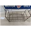 Image 5 : Service Station Carry 6 Bottle Oil Rack Fina with 1 Quart Oil Bottle 