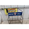 Image 9 : Service Station Carry 6 Bottle Oil Rack Fina with 1 Quart Oil Bottle 