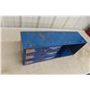 Image 3 : Vintage Holley Carburetor Metal Cabinet 9 1/2'' x 24'' x 6 1/2'' 