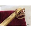 Image 8 : White Rose/Canadian Oil Company Wood Yard Stick 