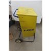 Image 4 : Anco Rolling Service Station Wiper Metal Cabinet 35'' x 13'' x 18 1/2'' 