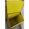 Image 6 : Anco Rolling Service Station Wiper Metal Cabinet 35'' x 13'' x 18 1/2'' 
