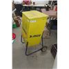 Image 7 : Anco Rolling Service Station Wiper Metal Cabinet 35'' x 13'' x 18 1/2'' 