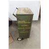 Image 3 : Tridon Metal Rolling Service Station Wiper Cabinet 31'' x 12'' x 19'' 